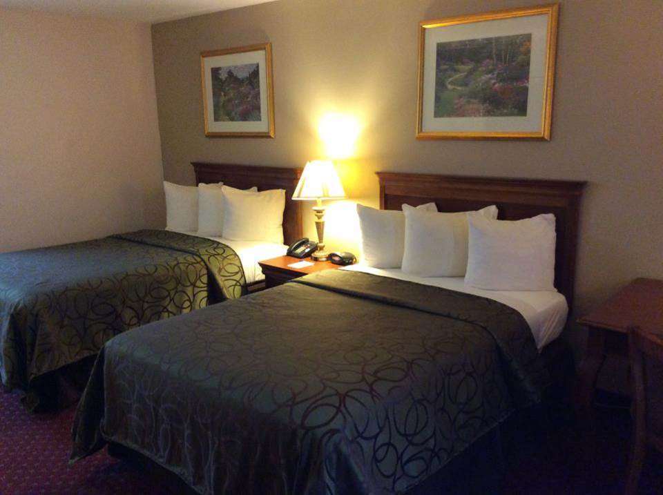 Super 8 By Wyndham Hotel 3*